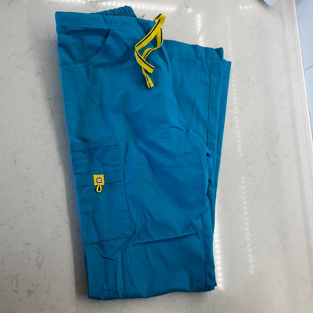 Scrubs Small Tall